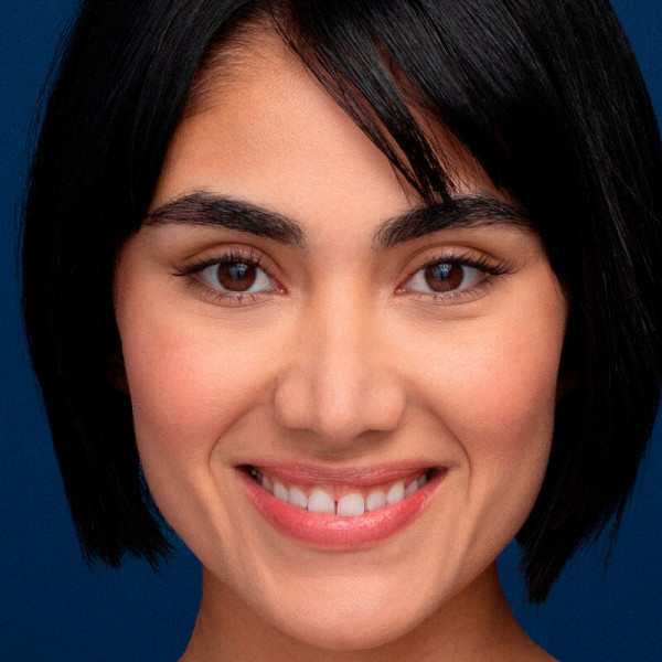 double-wear-stay-in-place-matte-long-lasting-makeup-base