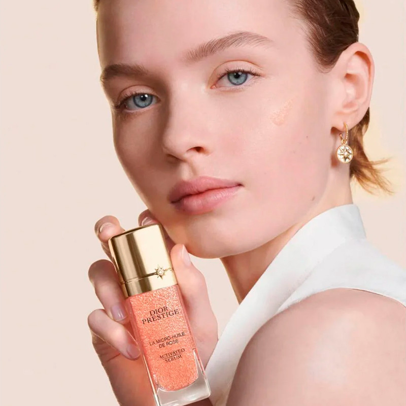Dior Trattamenti Viso Siero viso riparatore eccezionale con micronutrienti