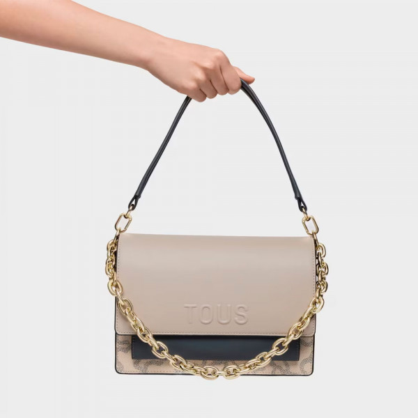 mittelgrosse-schultertasche-audree-in-taupe-kaos-icon