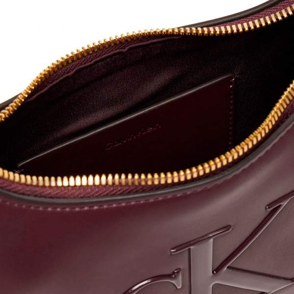 borsa-a-tracolla-con-logo-monogramma-inciso