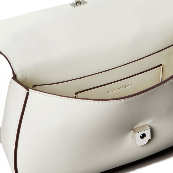 sac-fourre-tout-avec-logo-monogramme
