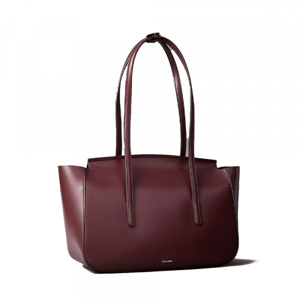 sac-fourre-tout-avec-rabat-superieur