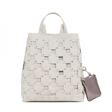 sac-a-dos-moyen-avec-patch-effet-cuir