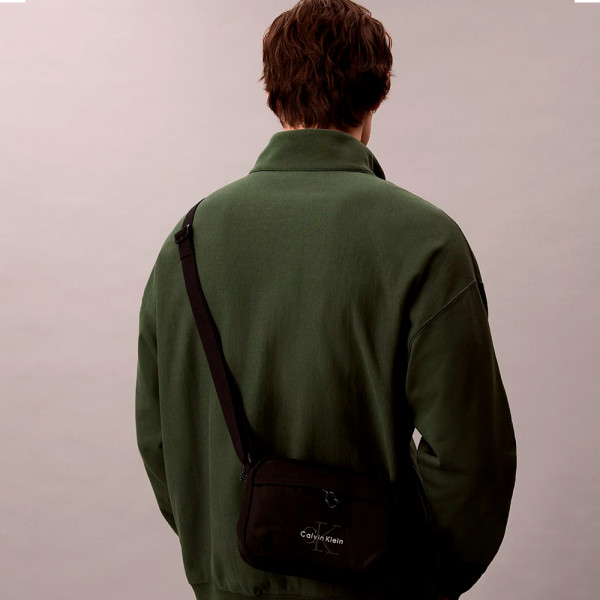 water-repellent-twill-crossbody-bag