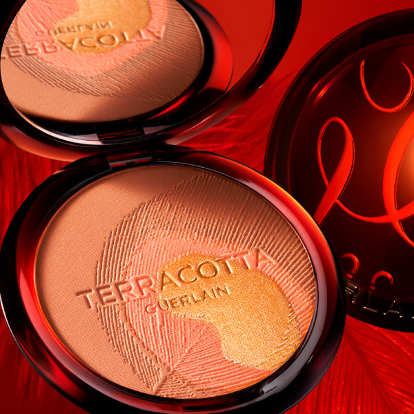 terracotta-peacock-bronzing-powders-96-naturally-derived-ingredients