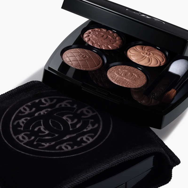 les-4-ombres-boutons-multiple-effects-eyeshadows