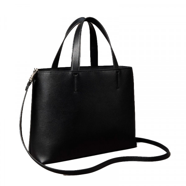 mini-sac-fourre-tout-sculpte