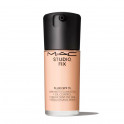 Studio Fix Fluid Spf 15 24Hr Matte Foundation + Oil Control
Base de maquiagem