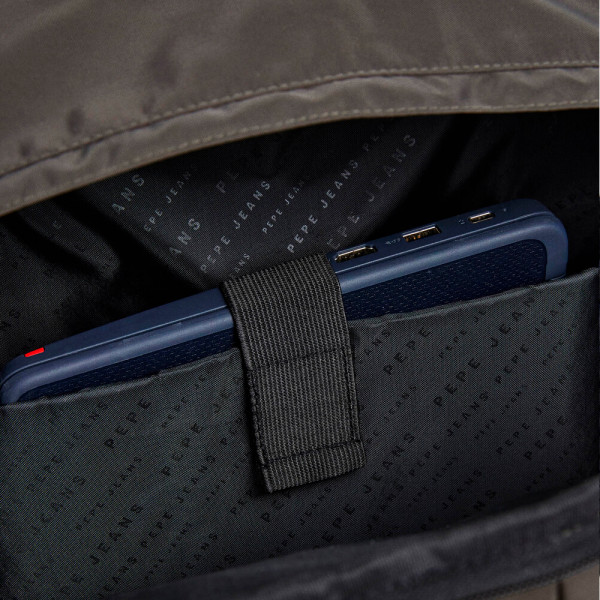 mochila-para-laptop-com-logotipo