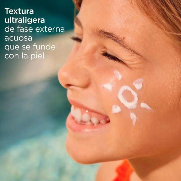fusion-water-magic-pediatrics-spf-50-ultralatt-solskyddsmedel-for-ansiktet
