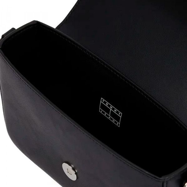 bolso-bandolera-essential-con-solapa