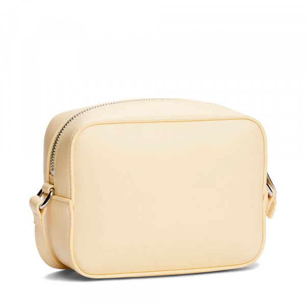 bandolera-essential-must-camera