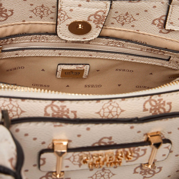 borsa-silia-girlfriend