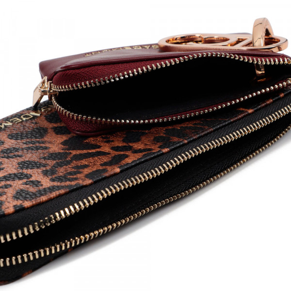 wallet-with-coin-purse