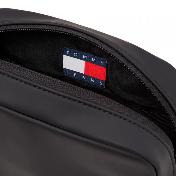 elevated-shoulder-bag