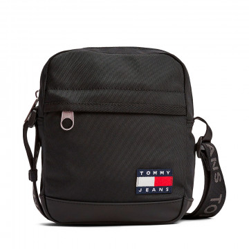 essential-daily-crossbody-bag