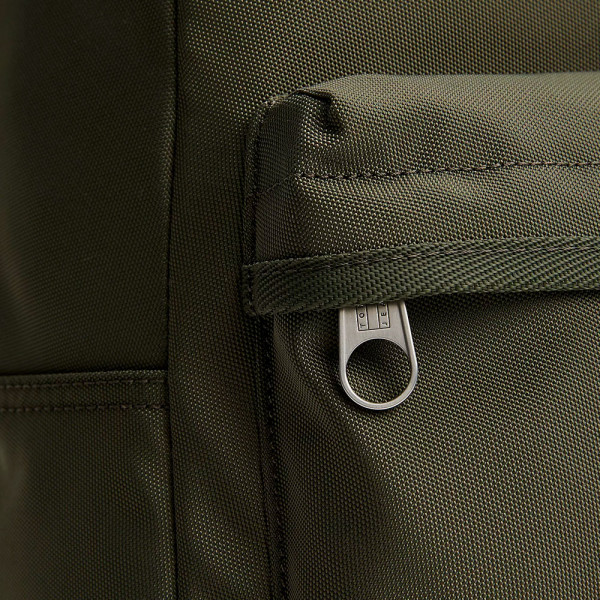 essential-daily-dome-backpack