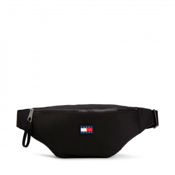 bolsa-de-cintura-com-logotipo-emborrachado