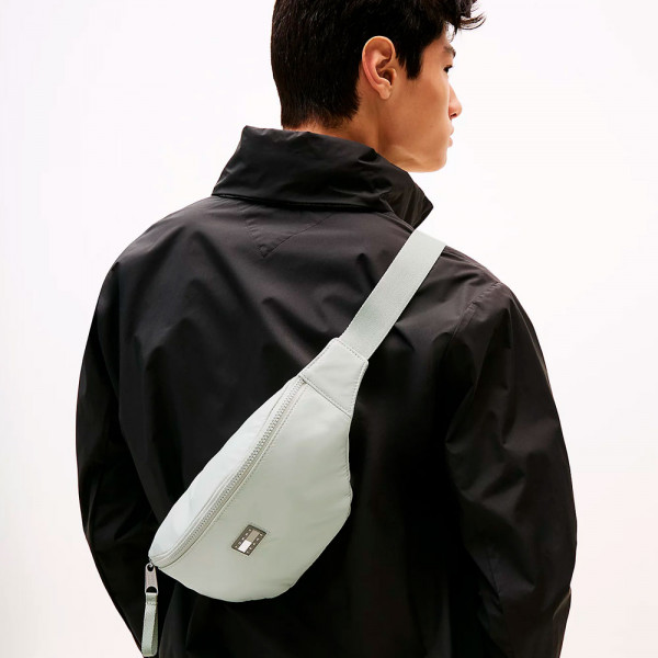waist-bag-with-rubberized-logo