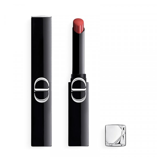 rouge-dior-sur-scene-rouge-a-levres-ultra-longue-tenue-finition-brillante