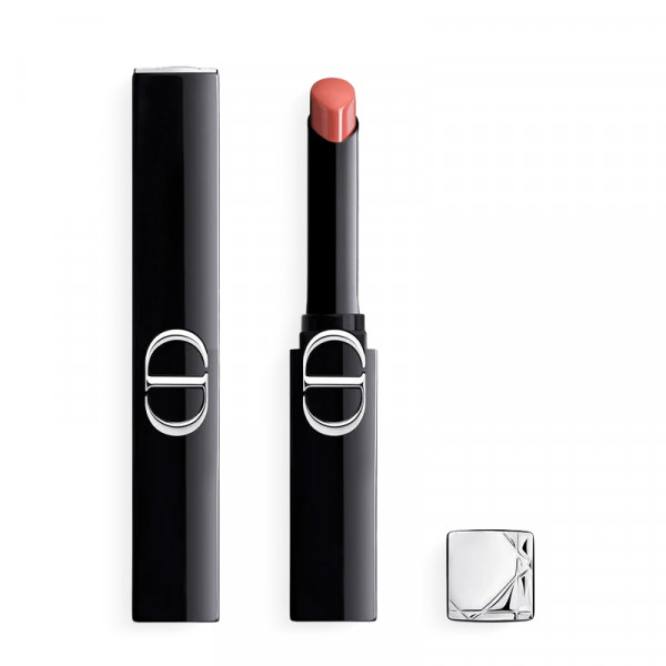 rouge-dior-on-stage-ultralangvarigt-lappstift-glansig-finish