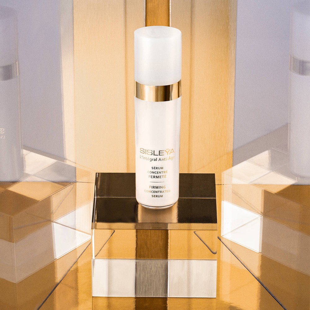 Sisley Sisleÿa L'Integral Anti-Age Firming Concentrated Serum – imagen 2
