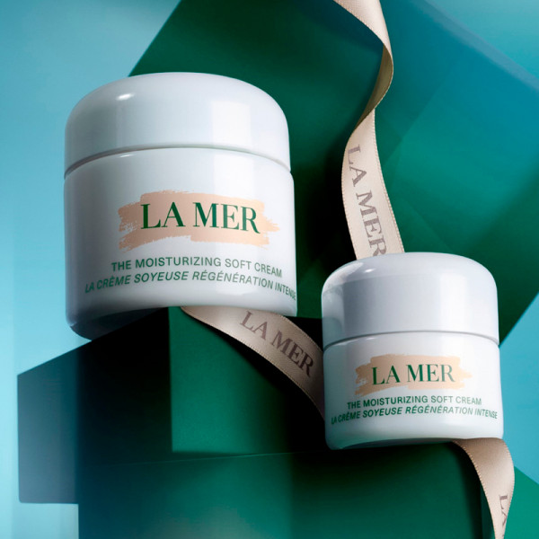 the-moisturizing-soft-cream-estuche