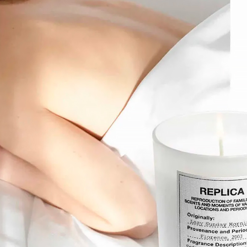 Maison Margiela Replica Lazy Sunday Morning Vela Aromática – imagen 2