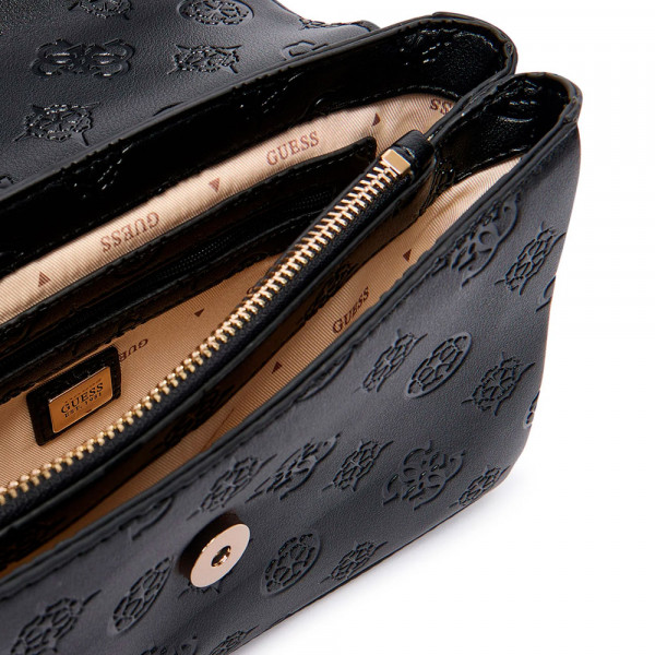 bolsa-tisha-girlfriend