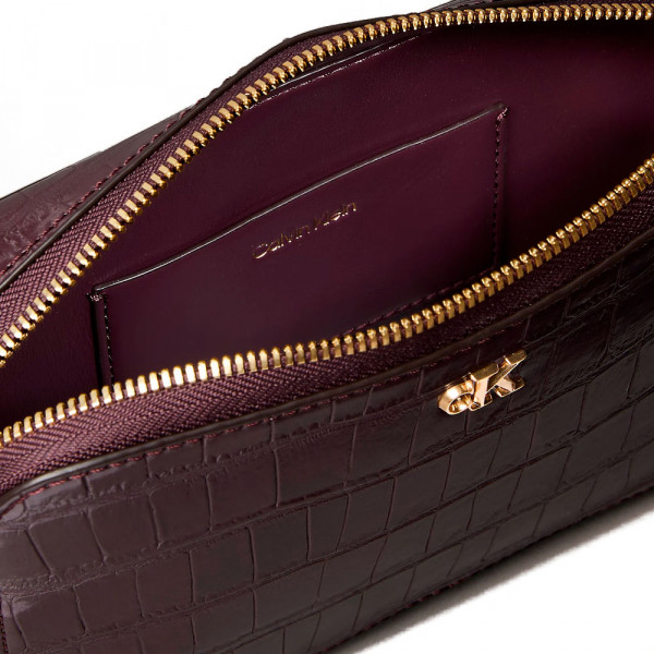 sac-bandouliere-effet-crocodile