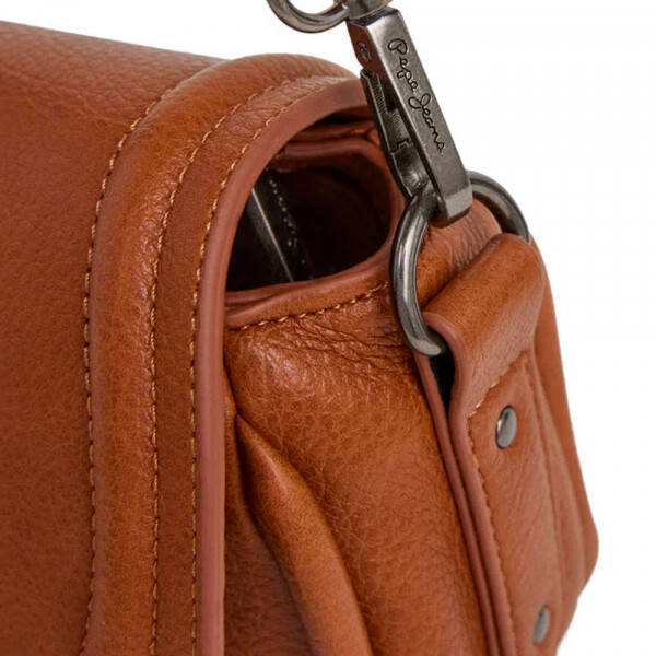 kunstledertasche-mit-klappe