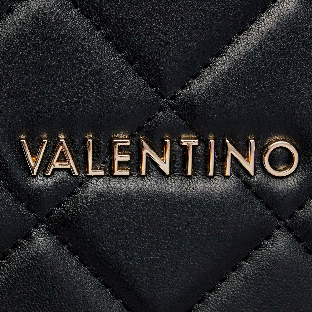 Valentino Handbags Bolsas, produtos de higiene pessoal e malas femininas Bolsa Ocarina