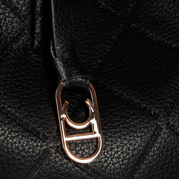 monogrammierte-shopper-tasche-mit-diamant-logo