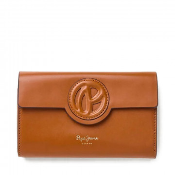 brieftasche-mit-gepragtem-monogramm