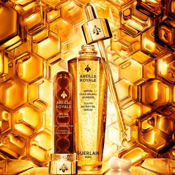 anti-wrinkle-radiance-vitamin-cg-treatment-abeille-royale-set