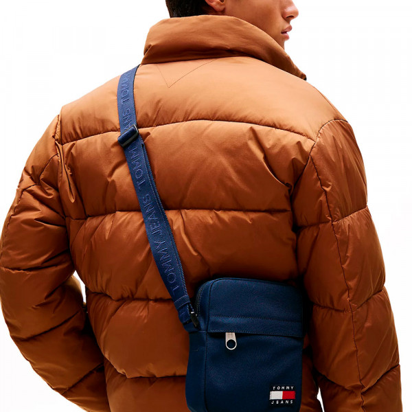 reporter-essential-inscription-crossbody-bag reporter-essential-inscription-crossbody-bag