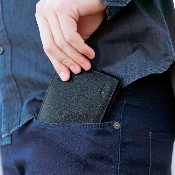 portefeuille-en-cuir portefeuille-en-cuir