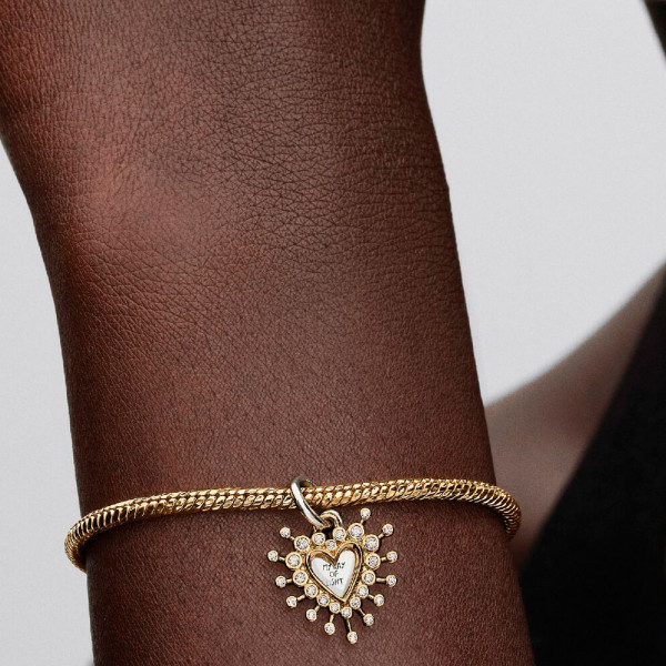 charm-colgante-doble-corazon-radiante-764141c01 charm-colgante-doble-corazon-radiante-764141c01