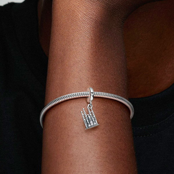 pingente-monumento-de-barcelona-792709c01 pingente-monumento-de-barcelona-792709c01