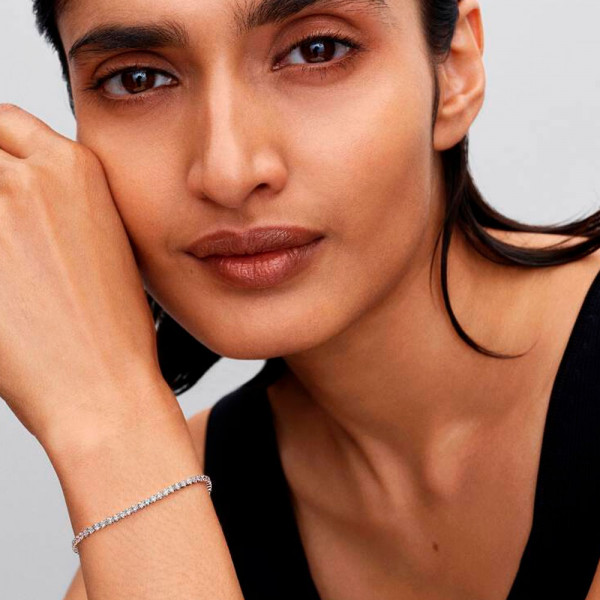 funkelndes-tennisarmband-593927c01 funkelndes-tennisarmband-593927c01