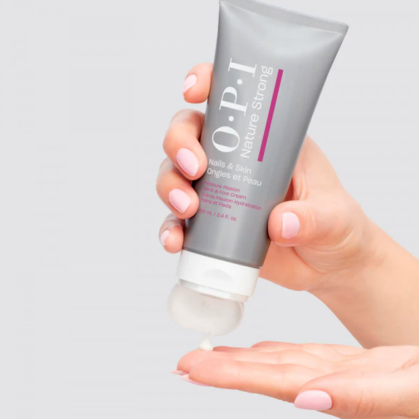 moisture-misson-hand-foot-cream-crema-idratante-ricca-per-piedi-e-mani