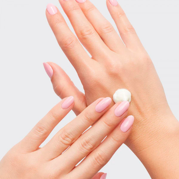 moisture-misson-hand-foot-cream-creme-hydratante-riche-pour-les-pieds-et-les-mains