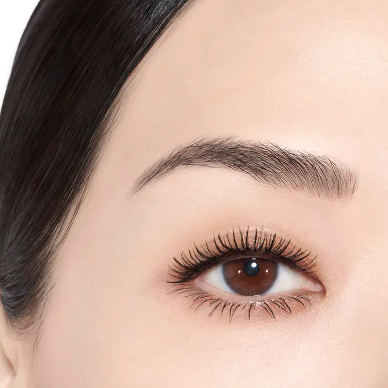 noir-allure-alles-in-een-mascara-volume-lengte-krul-en-definitie