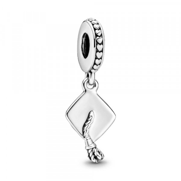 chapeau-de-remise-de-diplome-caplet-charm-791892