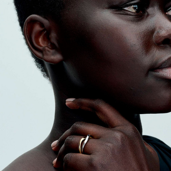 anillo-bandas-entrelazadas-en-dos-tonos-163262c00