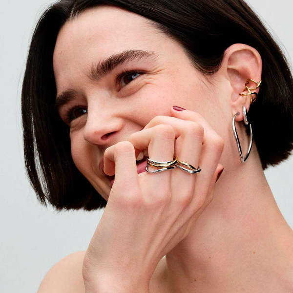 anillo-bandas-entrelazadas-en-dos-tonos-163262c00