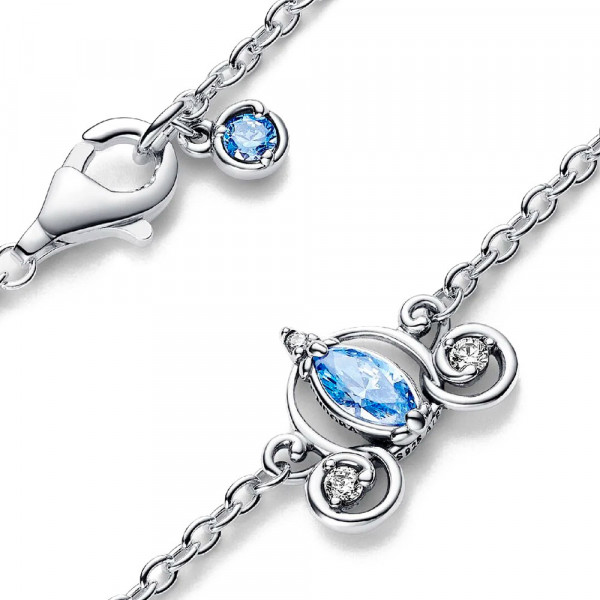 collier-carrosse-de-cendrillon-disney-393057c01