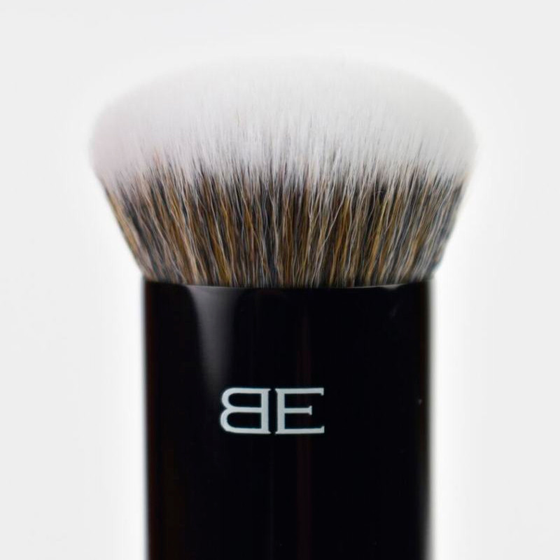 Beter Elite Kabuki Brush Brocha Kabuki De Precisión Nº 48 – imagen 2