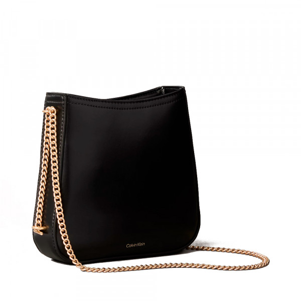 sacoche-de-selle-avec-chaine-et-monogramme