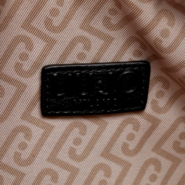 manh-crossbody-tasche